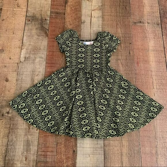 Dot Dot Smile Girls Size 2 Neon Green And Black Swing Dress - Picture 2 of 6
